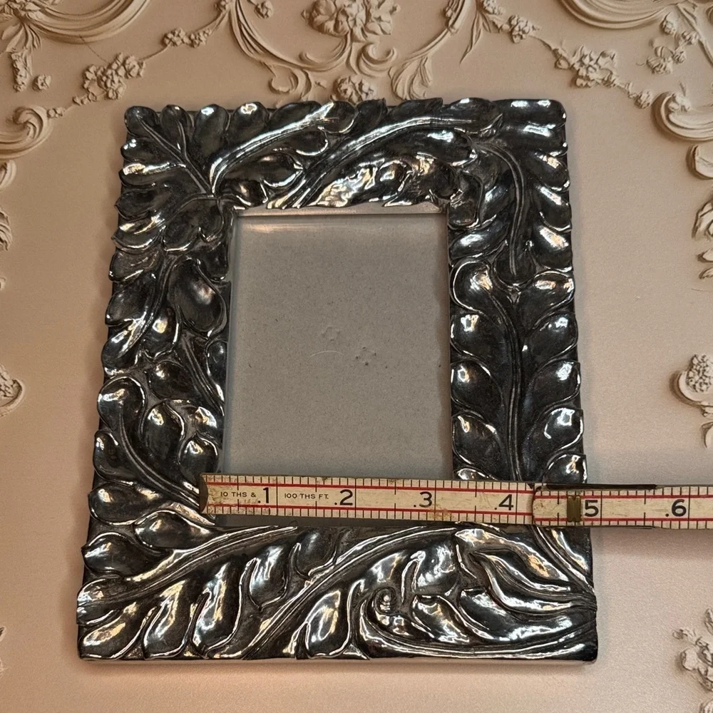 Vintage Heavy Gunmetal Gray Ornate Floral Frame 3 x 5